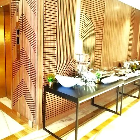 Quiet Jeddah Al Hamra Hotel Exterior photo
